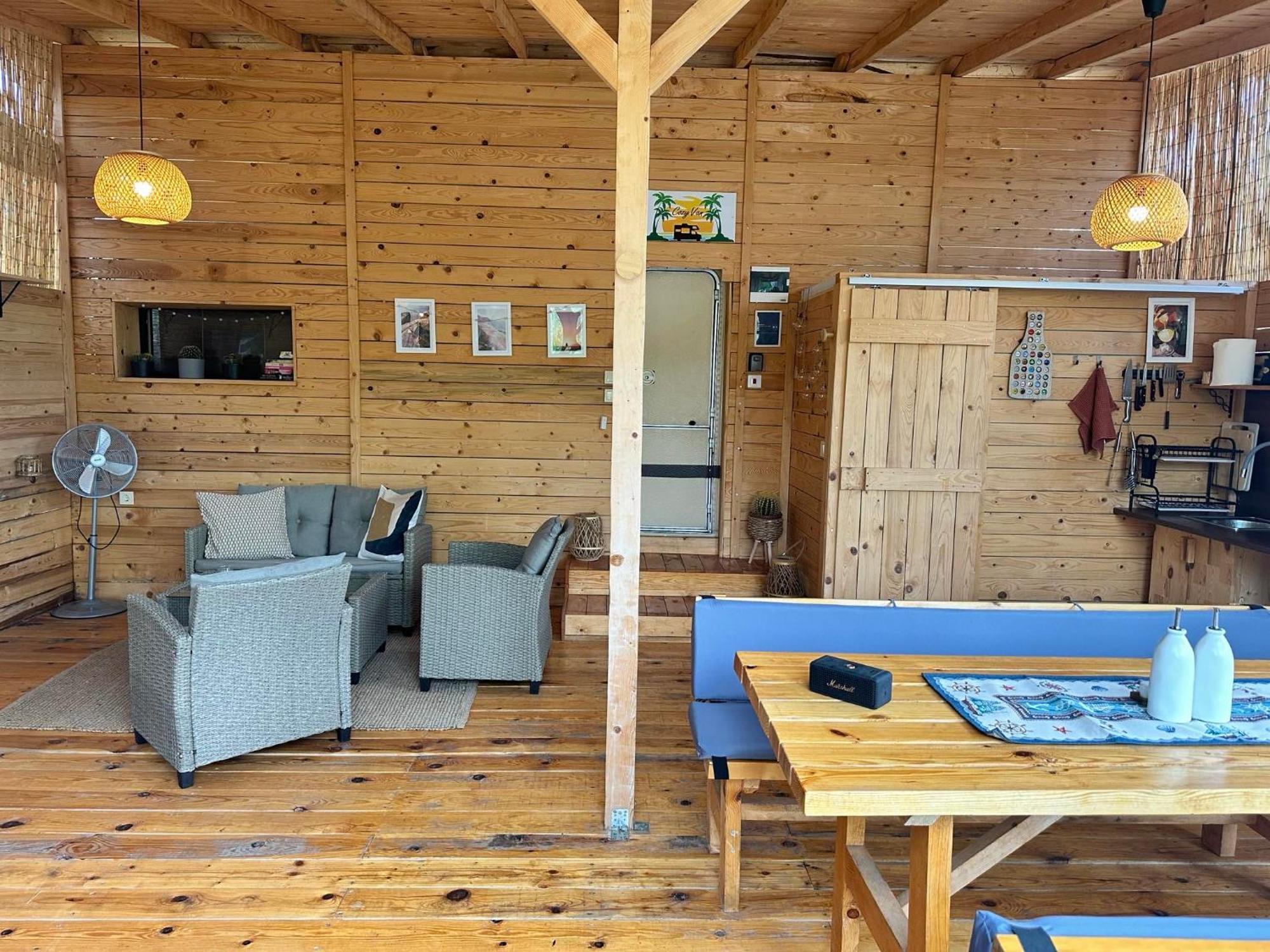 Hotel Cozyvan Каравана Под Наем Sosopol Exterior foto